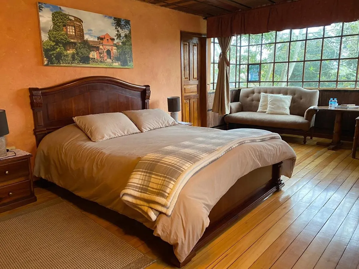 La Antigua Hotel De Montana Quito